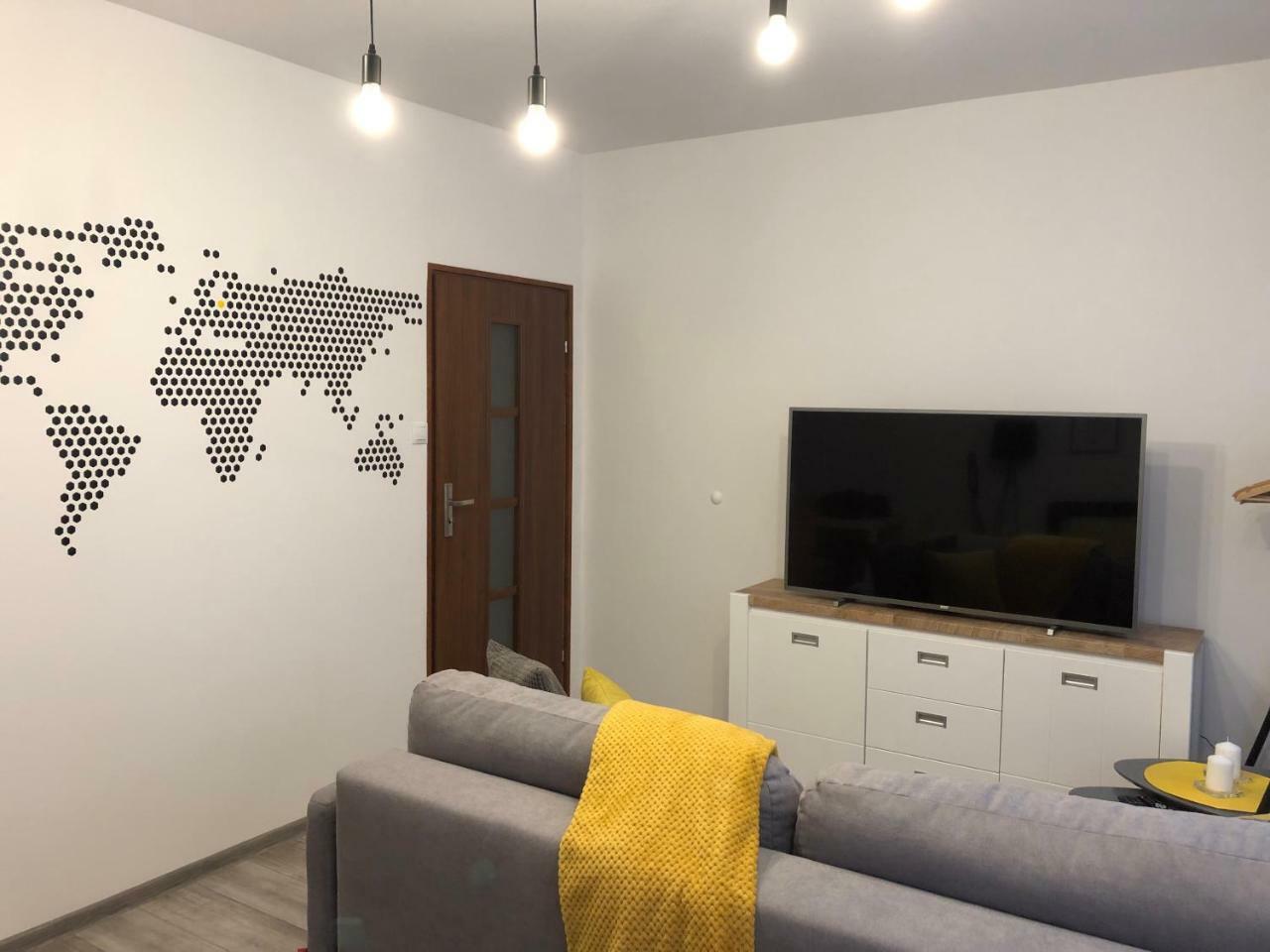 Apartament Szczesliwa 13 - Plac Ratuszowy Jelenia Góra Exterior foto
